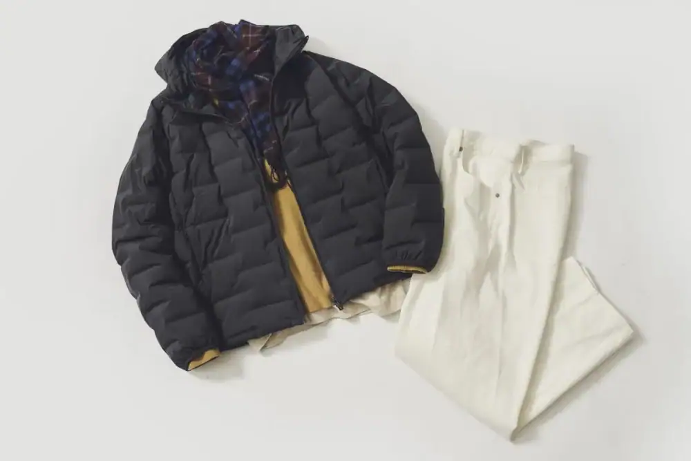 第1位 【ユニクロの最強すぎるアウター】寒暖差に勝つ!「ダウンの弱点を全克服」パフテックパーカが凄い5つの理由をスタイリストが徹底解説