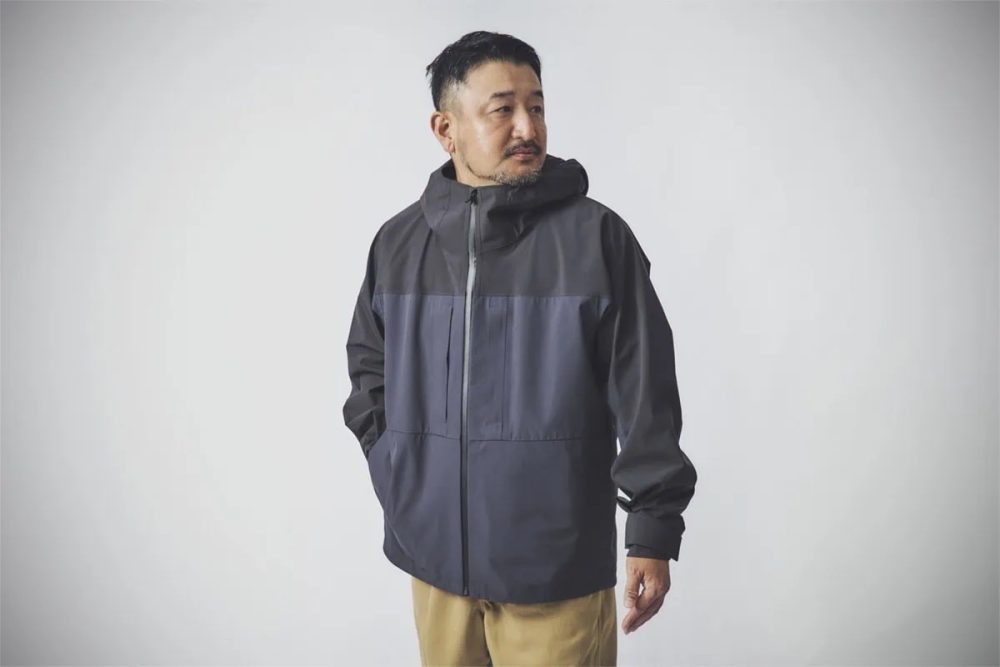 第1位　【ユニクロの凄すぎるアウター】1万円台で「ダーミザクス」採用は反則級！完成度が高すぎる傑作ソフトシェル／No.1モノ雑誌編集長のお墨付き『コレ買いです』Vol.143