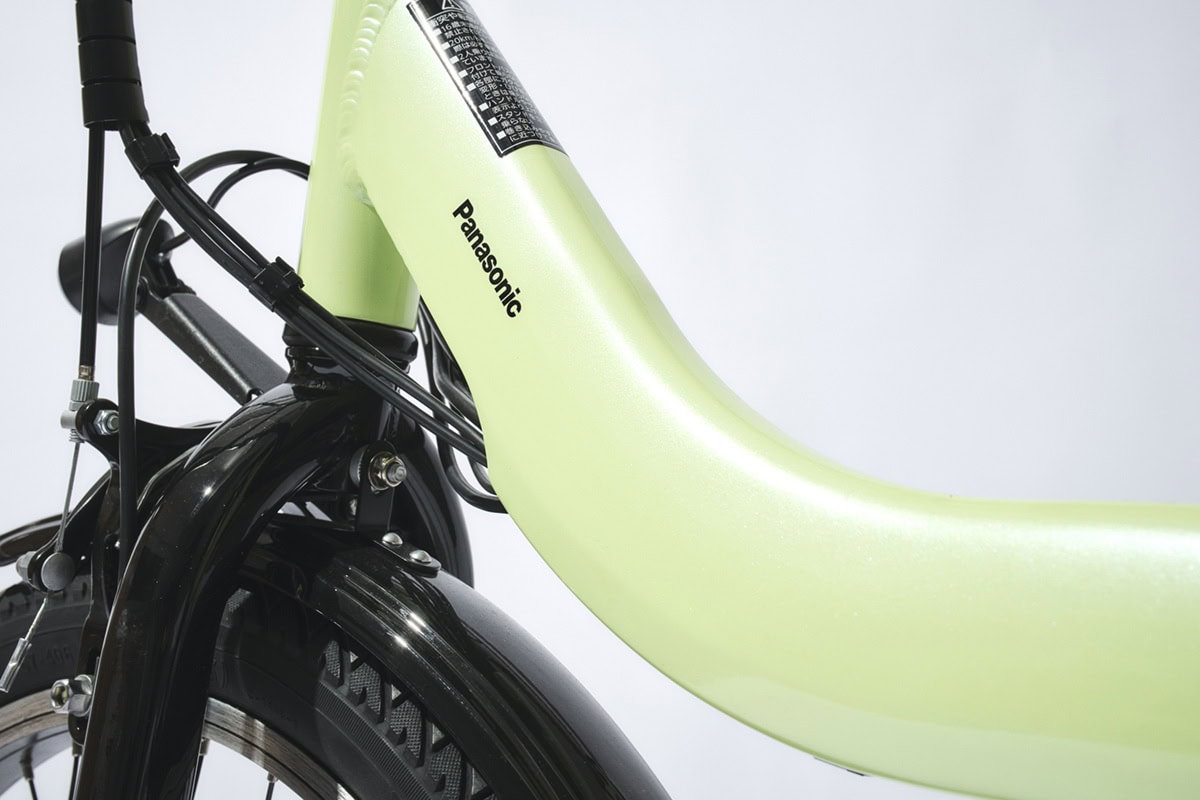 U字フレームを採用