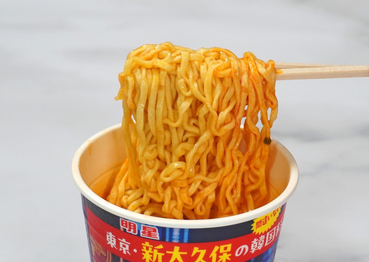 明星食品 明星 でりかおんどる監修 スンドゥブチゲ風ラーメン