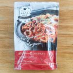 イタメシ定番の「ボロネーゼ」は約2人前の175g入りで購入価格は税込235円です
