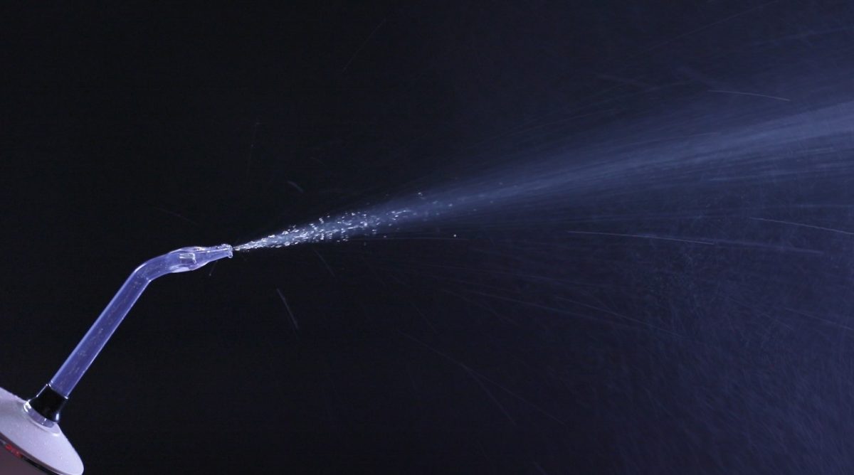 ニトリ「口腔洗浄器 NS8009」のり¥水流