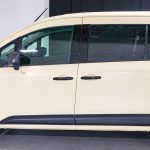 なかでも伸ばされているのはホイールベースで、390mm延長することでその分を活かして3列シートとしている