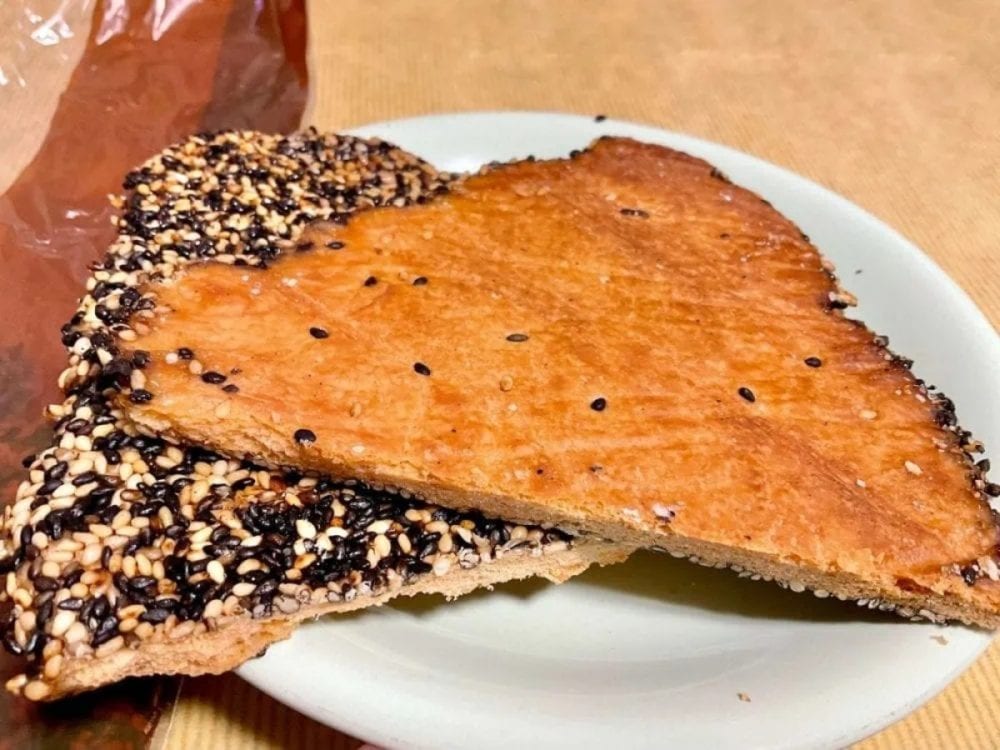 第1位 「デパ地下より気軽でコンビニより上」手土産の最強解!成城石井“1000円以下”の褒められスイーツベスト3【1位はリッチすぎる900円台ケーキ】