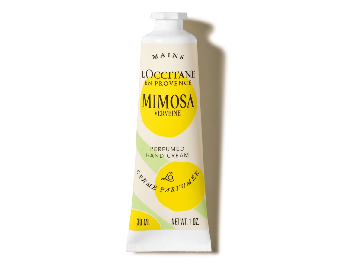 “幸せの花”と呼ばれるミモザを基調とした香り。ロクシタン ミモザ パフュームド ハンドクリーム 30mL ¥1,870(税込)*数量限定発売