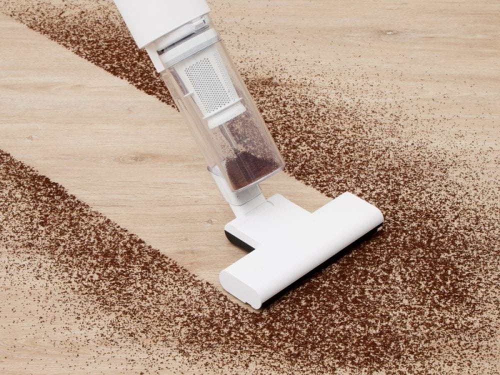 第2位　【なぜ今、有線なのか？】バッテリーを捨てたスティック掃除機が「最強の解」だった！「SticRL」を体験レビュー