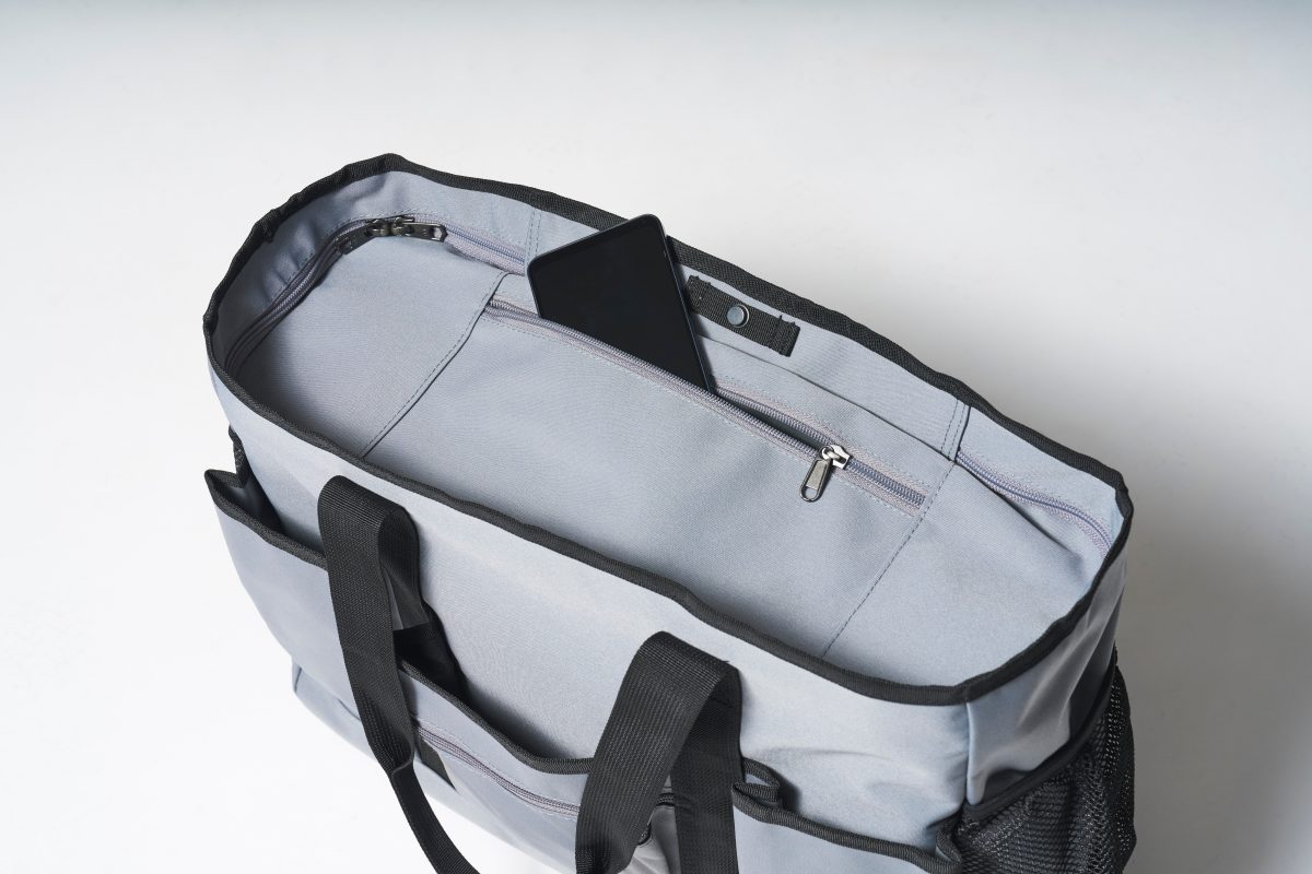 ワークマン2,990円トートが衝撃】vsユニクロ・無印「ポケットの工夫が