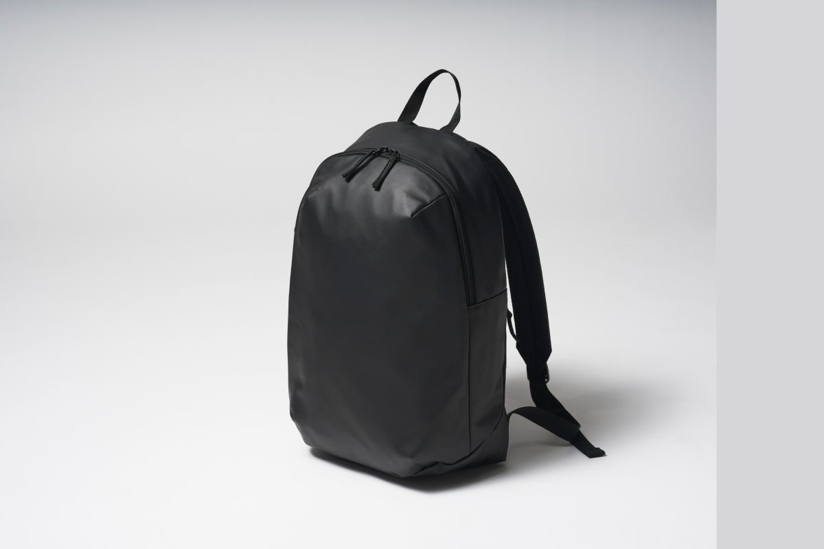 ワークマン2,990円トートが衝撃】vsユニクロ・無印「ポケットの工夫が 