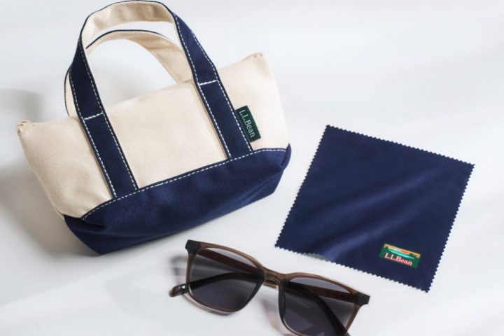 【完売必至のL.L.Bean付録】紫外線対策の調光サングラス、ケース、クロスの豪華3点セットが付いてくる!