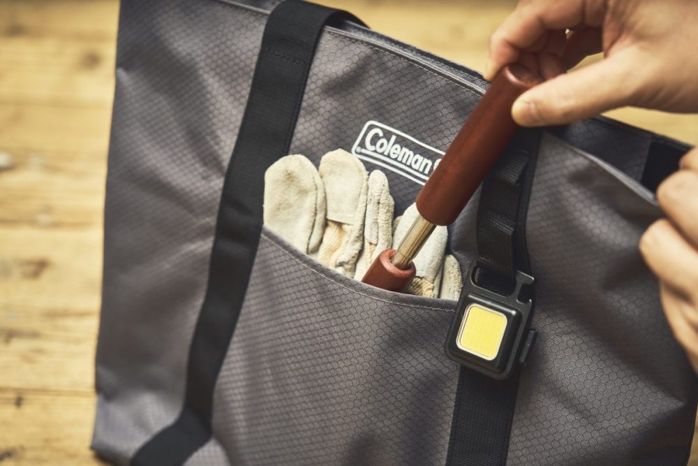 サッと取り出せるオープンポケット