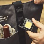 ウェビングテープには小型ライトを