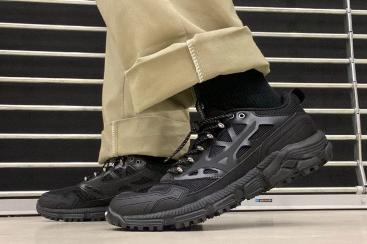 【洗練を極めたスニーカー】ミズノの本格トレラン技術×ミラノの感性が融合!都会に映える「ウエーブダイチLS」をエディターが試し履き