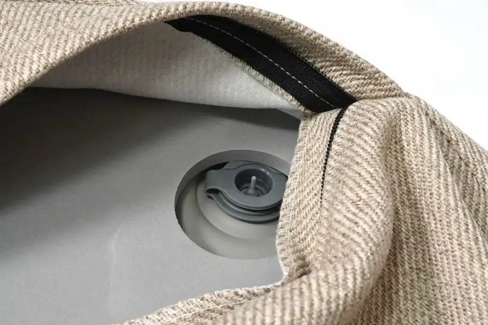 第1位　【無印良品の神新作】あの“バズりソファ”に待望の姉妹品！「空気でできたフロアクッション」が狭い部屋の救世主だった…マニアが正直レビュー