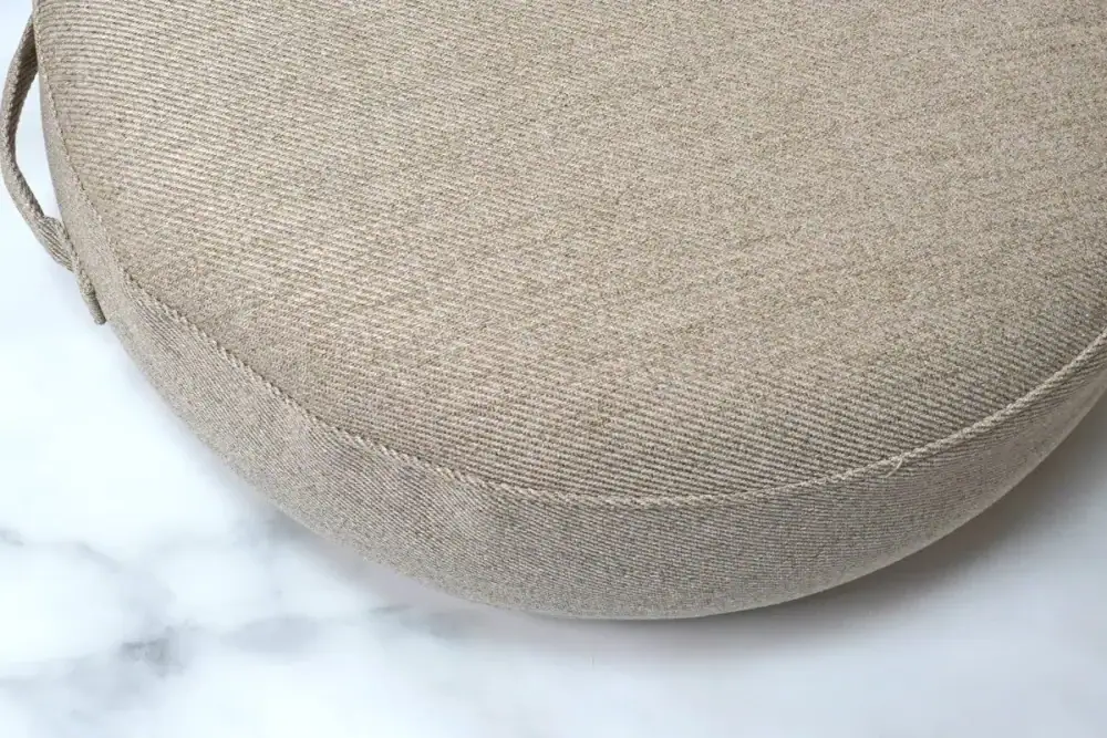 第1位　【無印良品の神新作】あの“バズりソファ”に待望の姉妹品！「空気でできたフロアクッション」が狭い部屋の救世主だった…マニアが正直レビュー