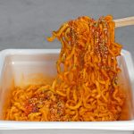 明星食品 明星 ピザハット監修 ピザハット・マルゲリータ味焼そば