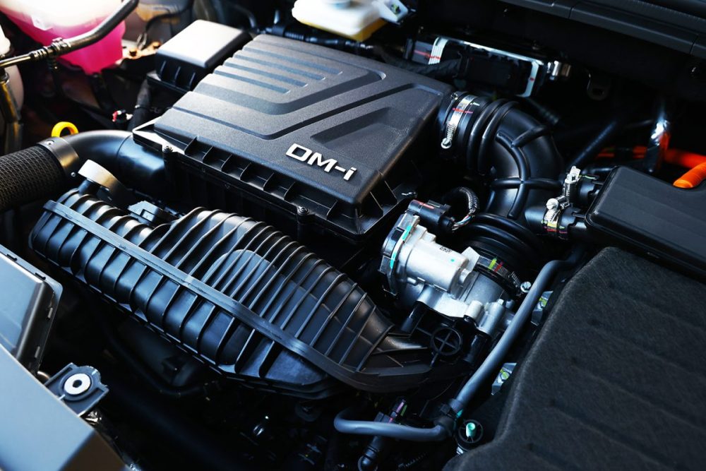 満タン・満充電での航続距離は1200km（FF）を誇る