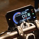 視認性に優れる5インチカラーTFT液晶マルチインフォメーションディスプレイ