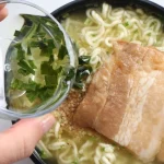 第1位　「ラーメン好き歓喜」無限投入できるって嬉しすぎ…カップ麺についている“あのフレーバーオイル”が簡単に作れてウマすぎた