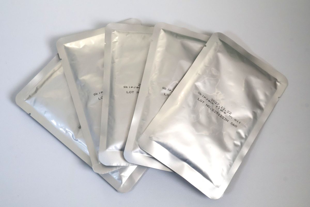 缶ではなくパウチにツナが入っている