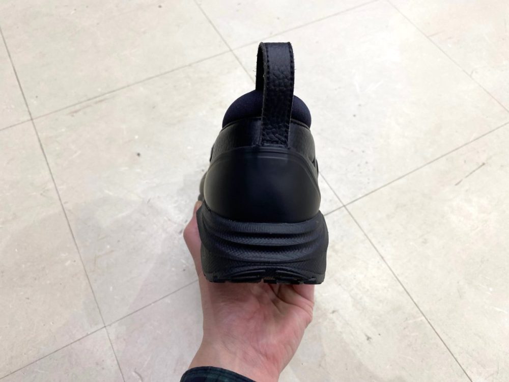 ナイキ ウィメンズ エア マックス フェノメナ