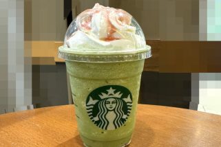 「スタバの新作がすごい…飲まなきゃ損」美味しさの決め手は“もちとソースにあり” スターバックス春恒例のフラペチーノを体験レポート