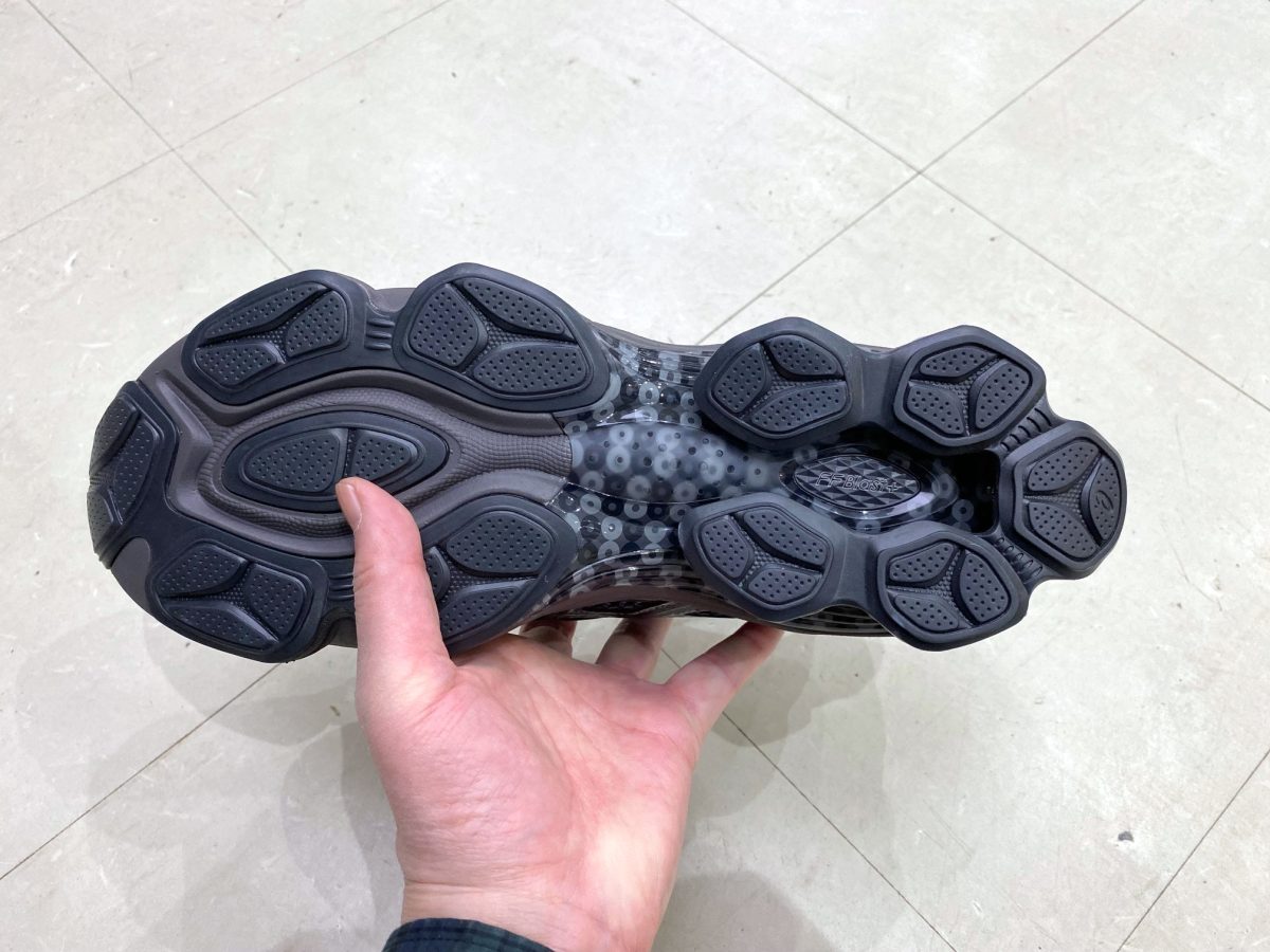 ASICS SportStyle US7-S GEL-KINETIC FLUENT "Curated style by Kiko Kostadinov Studio and ASICS SportStyle development team" 