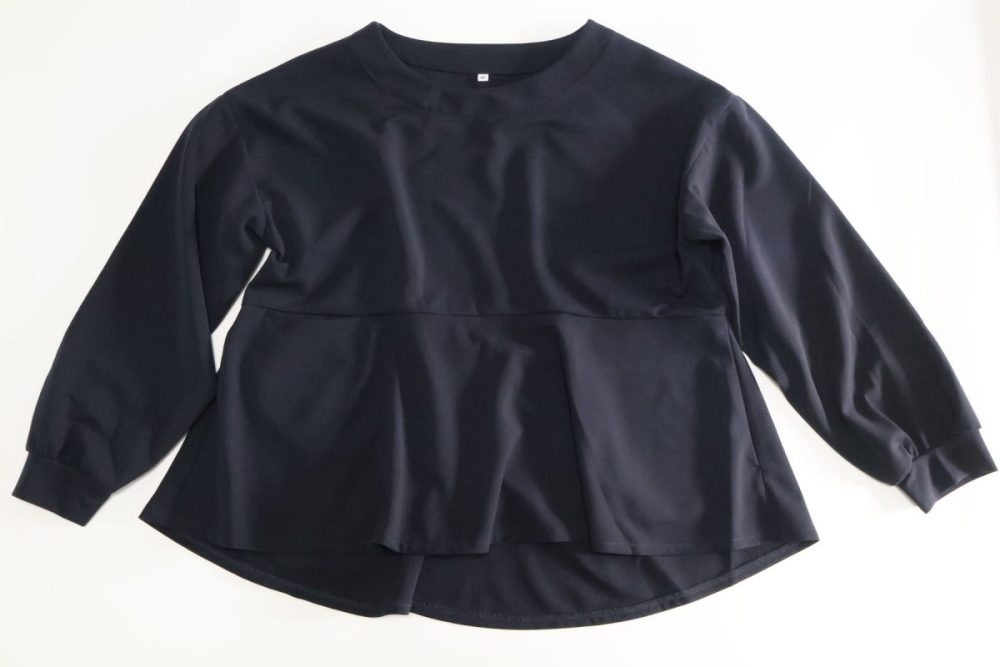 ワークマン ハレナリーペプラム プルオーバー