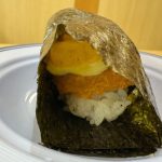 具材はランチョンミートカツ・マヨネーズ・だし巻きたまごと程よいボリューム感！