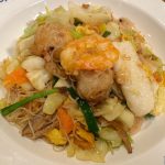 ゴロっと具材たっぷりの本格派「海鮮焼ビーフン」