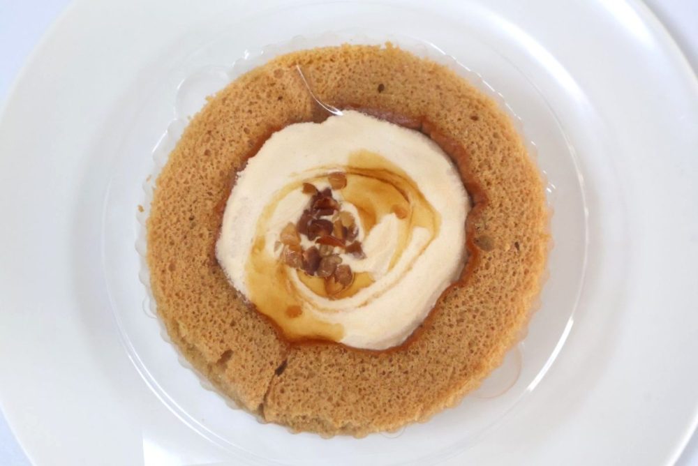 「Uchi Café 黒糖&紅茶 プレミアムロールケーキ ~多良間島黒糖使用~」