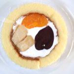 「Uchi Café クリームあんみつ風プレミアムロールケーキ」