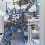 開発から生産、アフターフォローまで一貫して社内でおこなわれ、厳しい基準を満たしたものだけが世に送り出されている