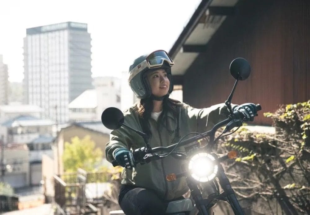 第1位 【50cc生産終了】次はこれを買えばいい。「遊べる原付」こと電動バイクGE-N3が楽しすぎる