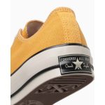 70年代に展開されていた代表的なカラーであるゴールド