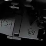 クラッチレバー下にはType-C高速充電ポートを装備