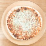 「クアトロフォルマッジ」は焼き上がるとチーズの香りが部屋中に広がります