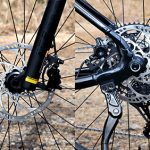 荒れた路面においても安定感のあるコントロールを実現してくれるブレーキシステム