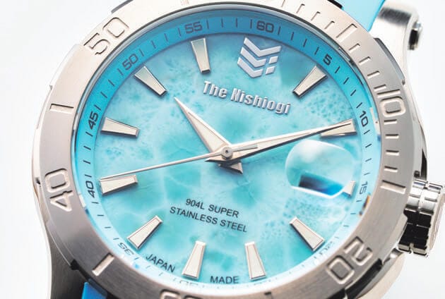 素材＆造形からは精悍な印象が漂う