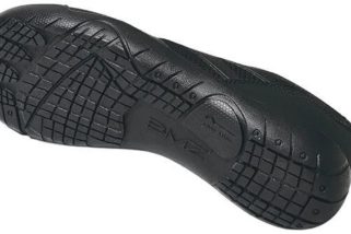 ワークマン「履くだけで運動不足解消」3990円の魔法の靴、ナイキの高級“クロコ柄”AF1…ほか【スニーカーの人気記事ランキングベスト3】