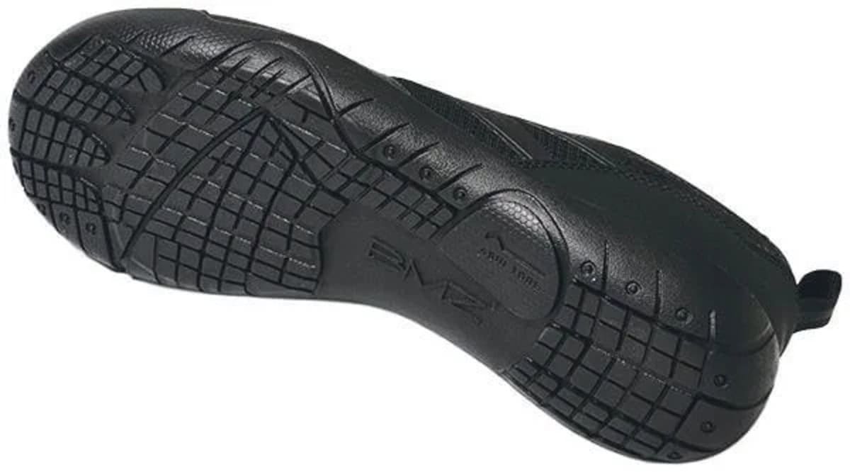 ワークマン「履くだけで運動不足解消」3990円の魔法の靴、ナイキの高級“クロコ柄”AF1…ほか【スニーカーの人気記事ランキングベスト3】