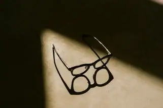 「一生モノ級が1万円台」JINSの本気が凄いメガネ、Aerの“2万円台”神バッグ…ほか【ファッション小物の人気記事ランキングベスト3】