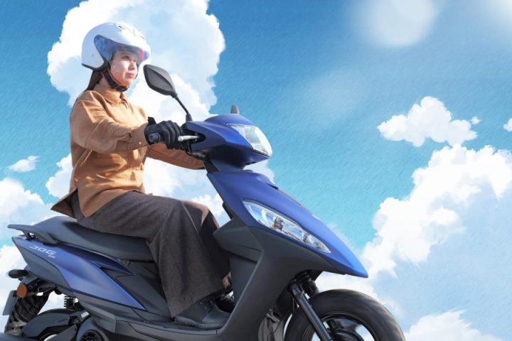【原付免許で乗れるヤマハの125cc】新基準原付「JOGONE」が快適すぎる!25万円台&乗りやすさを重視した“軽快スクーター”の正解