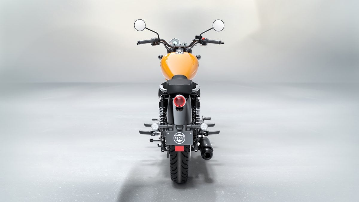 低めのシート高設定が安心感のあるバイクライドをサポートしてくれる