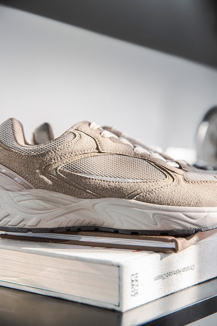 810s「別注STUDEN」￥7,700／URD TAUPE