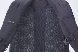 【山も街もコレひとつ】コロンビアの定番リュックが進化！上位モデルの背面構造を標準装備した新生「ペッパーロック」に注目
