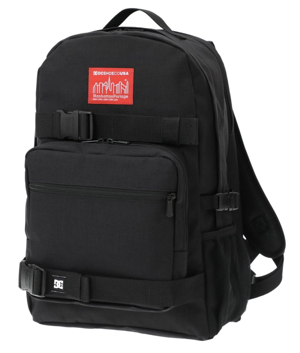 DC Shoes × Manhattan Portage「26 MP TOWNSEND BACKPACK」¥27,500/W30.5×H45.5×D18㎝/約25ℓ/15.6インチまでのPCに対応