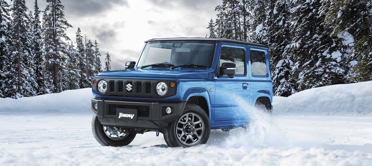 日本だけでなく世界中で高く評価されている本格派オフロード4WD、スズキ ジムニー