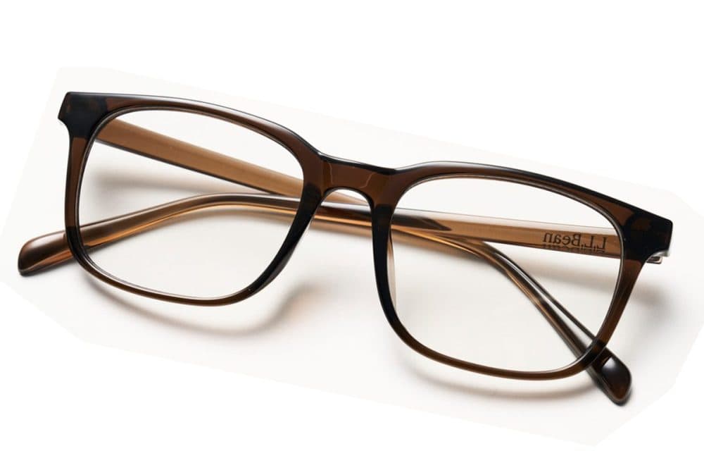 調光サングラス自体はシンプルで使いやすいデザイン