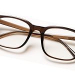 調光サングラス自体はシンプルで使いやすいデザイン