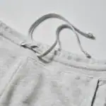 第2位　【え、上下で1万円？】GUのコートも青山のスーツも衝撃価格。スタイリストが組んだ「神コスパ」大人のオンオフコーデ2選